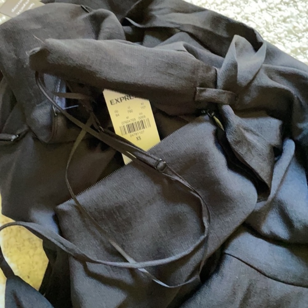 🌹NWT EXPRESS SIZE XS BLACK DRESS - Picture 9 of 10